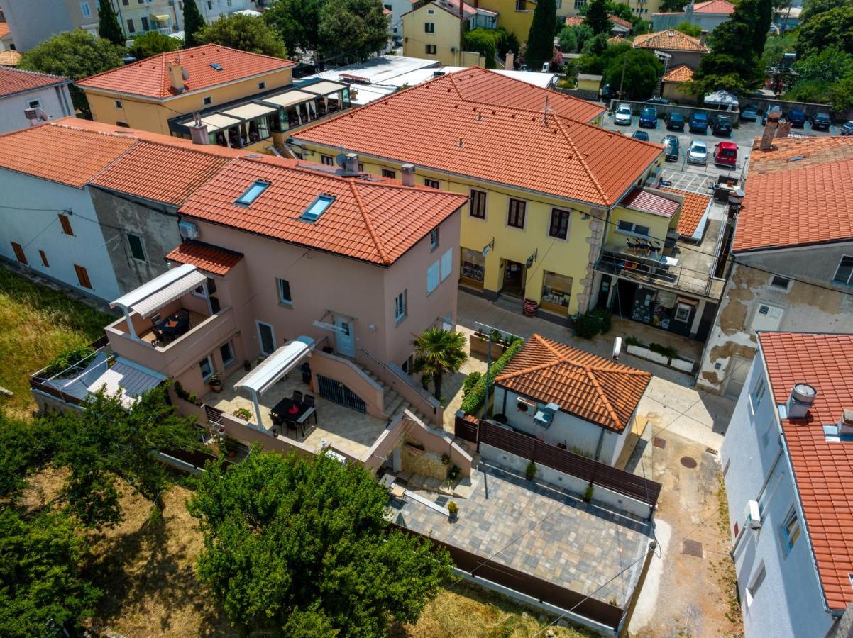 Apartments Punat Downtown Exterior foto